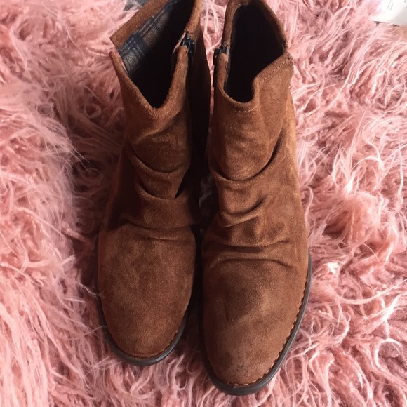 Born Shoes - Born Aire ruched boots NWOB